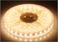 il nastro flessibile luminoso eccellente principale della luce di striscia di larghezza 2835 di 5mm 5V 12V 24V mette insieme la luce della decorazione edificio di ForCabinet fornitore